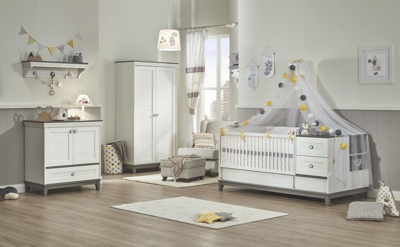 Almila Babyzimmer Set Mia mit erweiterbarem Bett