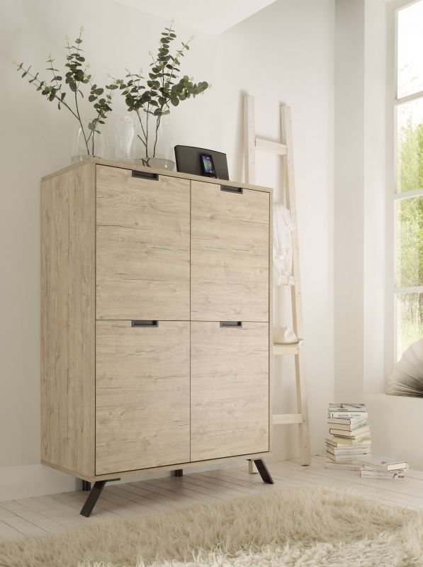 Design Highboard in Eiche Jonson 4-trig